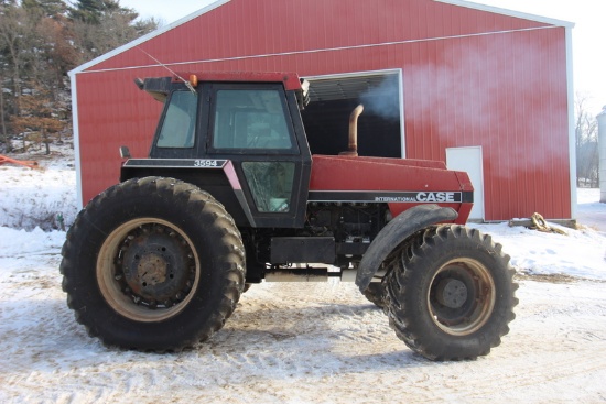 CIH 3594 Tractor