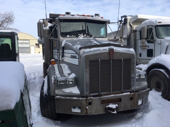 Kenworth T800 Dump Truck