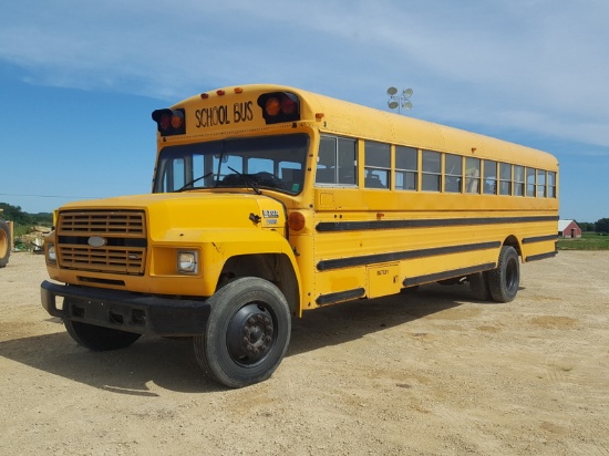 Ford B700 School Bus