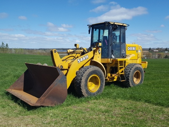 Dale Hay Farm Equipment Consignment Auction