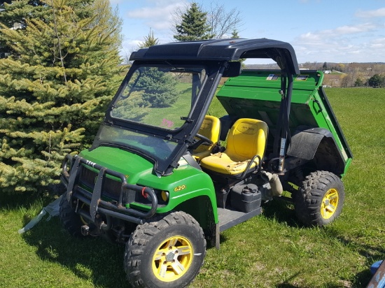 John Deere 620i Gator UTV