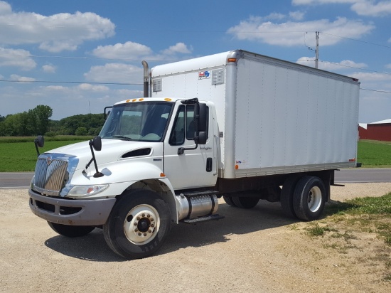 2009 International Dura Star Truck