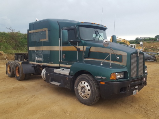 1999 Kenworth T600 Semi Tractor