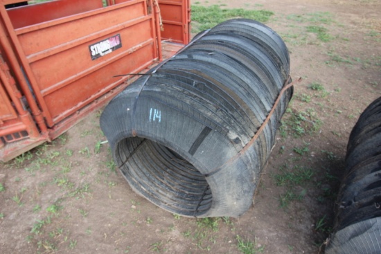 Bundle of (30) Tire Rims for Pit