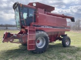 Case IH 1666 Combine