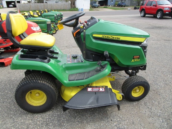 John Deere X350