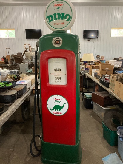 Sinclair Dino Gas Pump