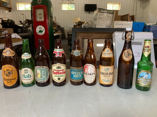 (8) Foreign Beer Bottles