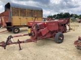 New Holland Hayliner 276 Baler