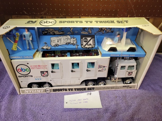 Nylint ABC Sports TV Truck Set