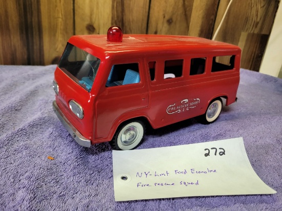 Nylint Ford Econoline Fire Rescue Squad