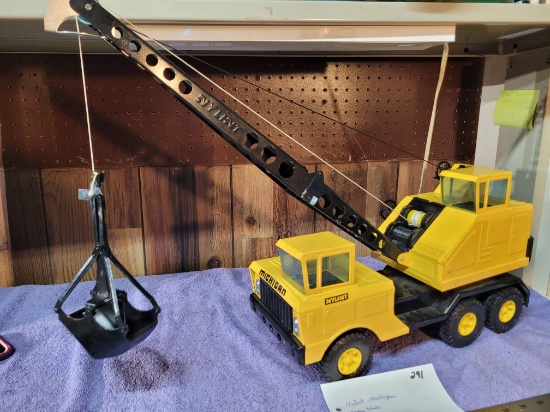 Nylint Michigan Crane Truck