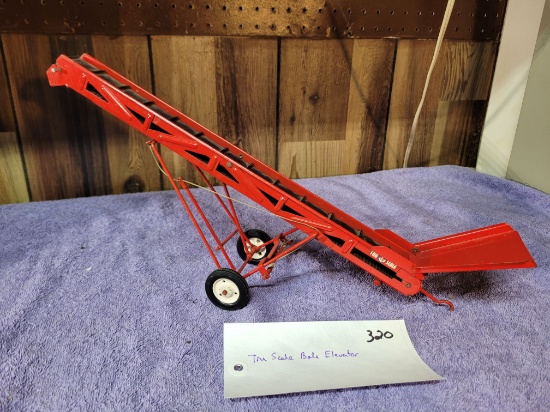 Tru Scale Bale Elevator