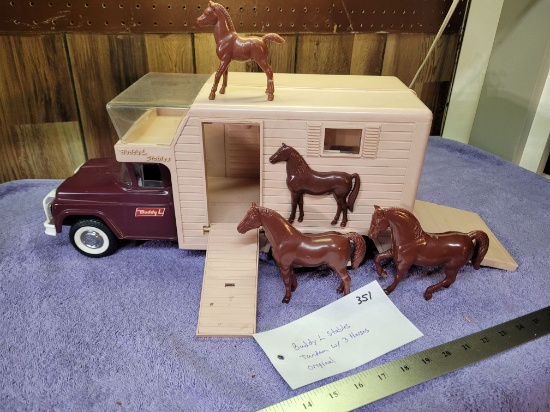Buddy "L" Stables Tandem Truck w/ three horses
