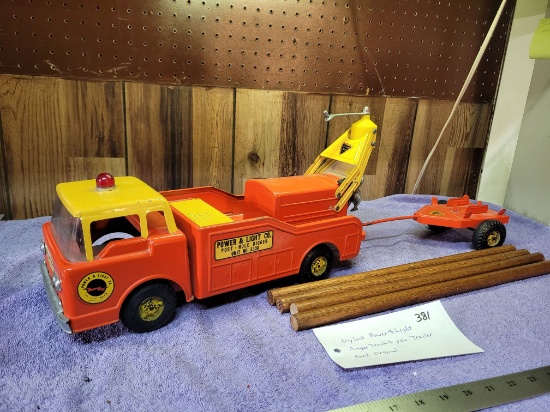 Nylint Ford Power & Light Auger Truck and Pole Trailer