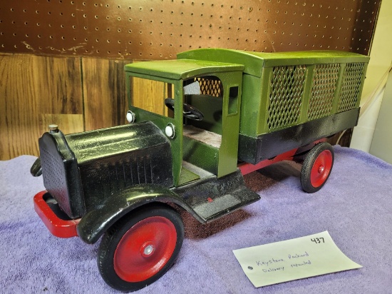 Keystone Packard Delivery Truck
