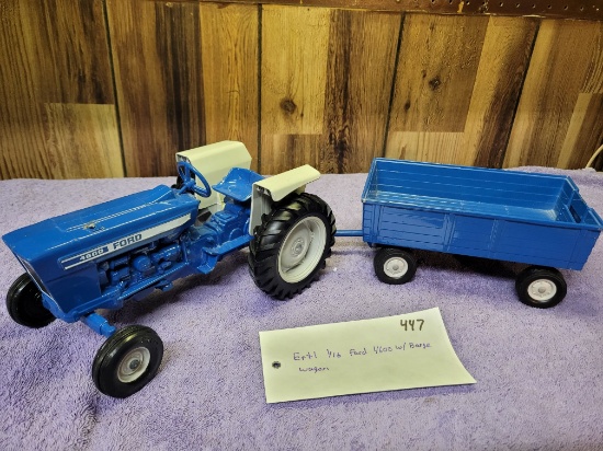 Ertl 1/16 Ford 4600 w/ Barge Wagon
