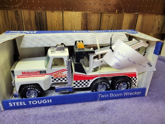 Nylint Twin Boom Motorcraft Wrecker
