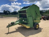 John Deere 510 Baler