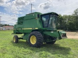 John Deere 9500 Combine