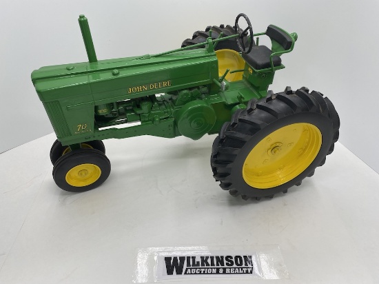 Ertl John Deere 70 1/8 Scale