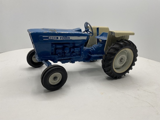 Ertl Ford 4600 Tractor