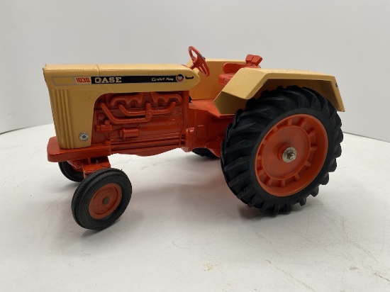 Ertl CASE 1030 Tractor