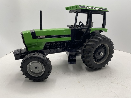 Ertl Duetz Allis 9150 Tractor