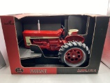 Ertl IH Farmall 806 Tractor