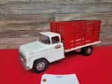 Tonka Toys Farm Truck