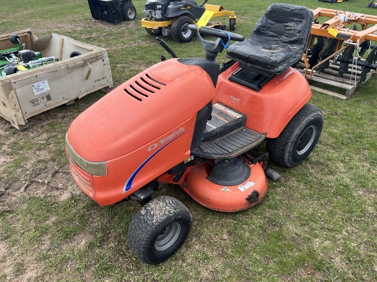 Simplicity Regent Lawn Tractor