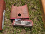 IH 460 Utility Front Nose and Rear Hood