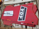 IH 404 Side Tin