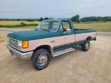 1989 Ford F-250 Custom Truck