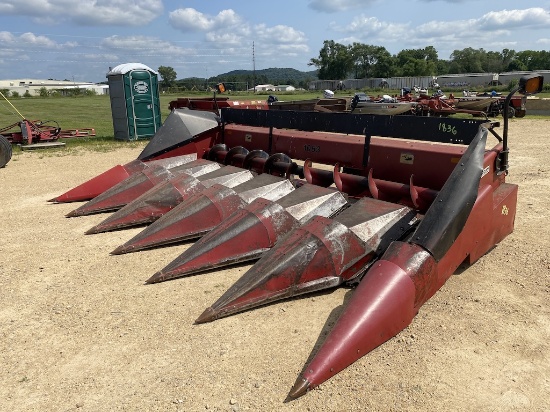 Case IH 1063 Corn Head