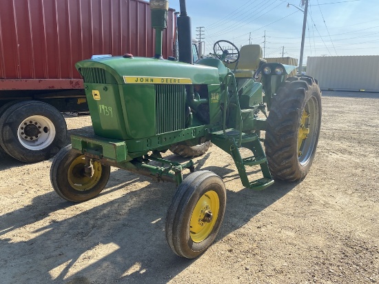 John Deere 3010 Tractor