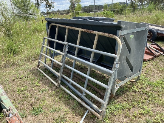 Behlen Country Feeder