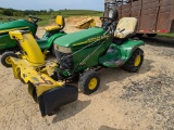 John Deere LX255 Law Tractor