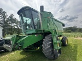 John Deere 9500 Combine