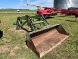 John Deere Loader