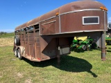 1995 Chaparral Cattle Trailer