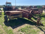 New Holland 310 Baler