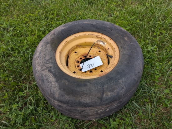 31x13.50-15 Tire