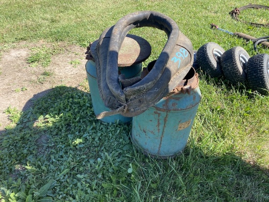 Horse Collar, Buckets
