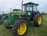 John Deere 2950