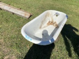 Clawfoot Bath Tub