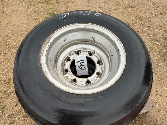 9.5L-15 Tires and 8 Bolt Rims