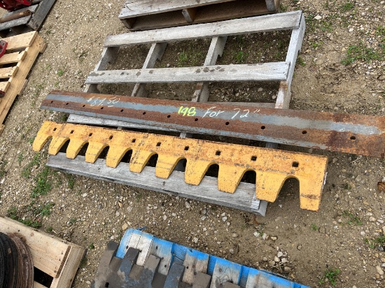 Bolt on Cutting Edge and Teeth