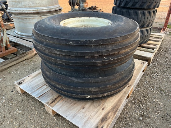1100x16 Tires and Rims
