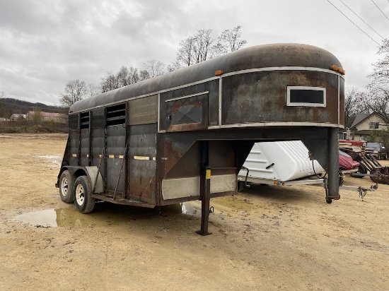 1991 Chaparral Livestock Trailer